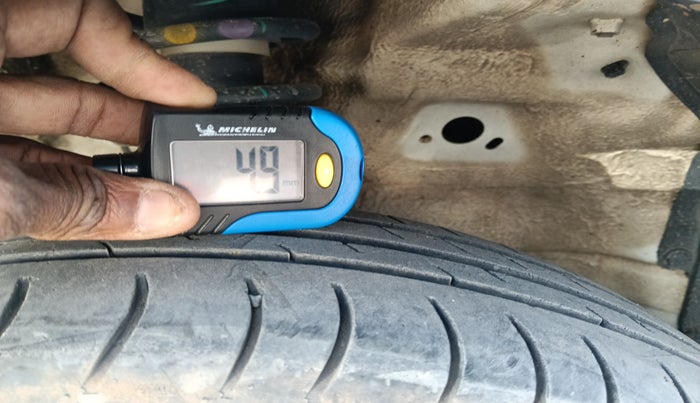 2018 Maruti Wagon R 1.0 LXI CNG, Petrol, Manual, 1,03,053 km, tyre