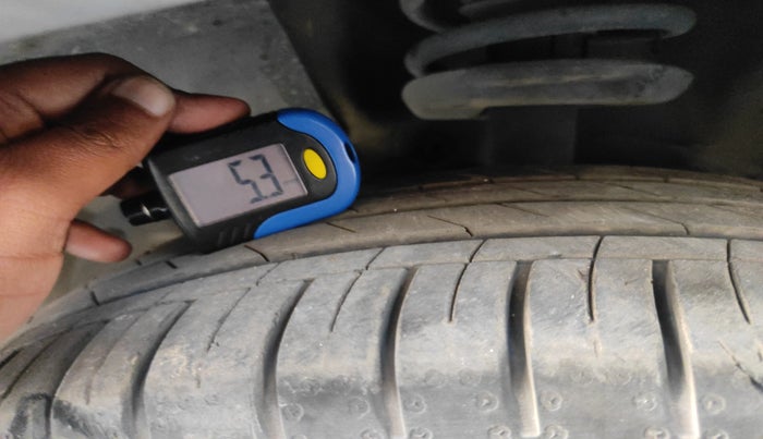 2023 MG HECTOR PLUS SHARP PRO 1.5 PETROL TURBO CVT 7 STR, Petrol, Automatic, 16,300 km, tyre