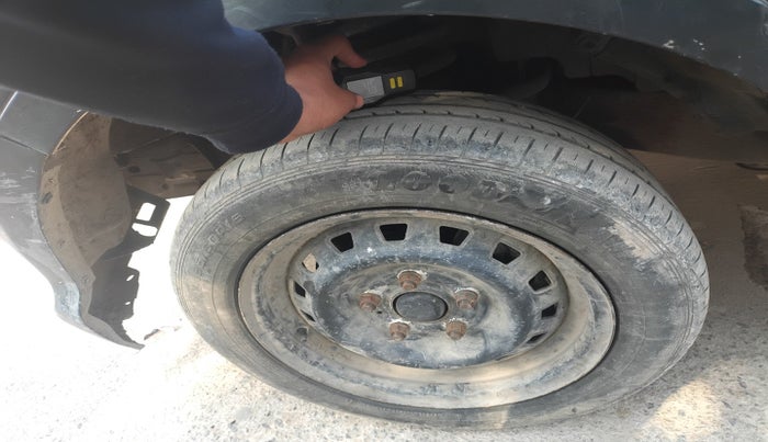 2012 Mahindra Xylo D2, Diesel, Manual, 91,531 km, tyre