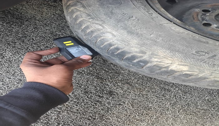 2012 Mahindra Xylo D2, Diesel, Manual, 91,531 km, tyre