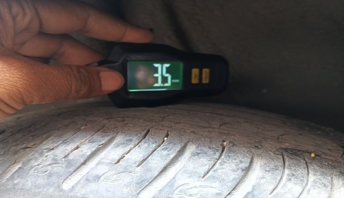 2020 Hyundai VENUE SX 1.0 TURBO, Petrol, Manual, 86,747 km, tyre