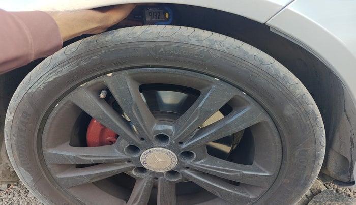 2013 Mercedes Benz E Class E 250 CDI AVANTGARDE, Diesel, Automatic, 55,209 km, tyre