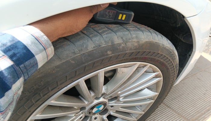 2015 BMW 5 Series 520D LUXURY LINE, Diesel, Automatic, 68,103 km, tyre