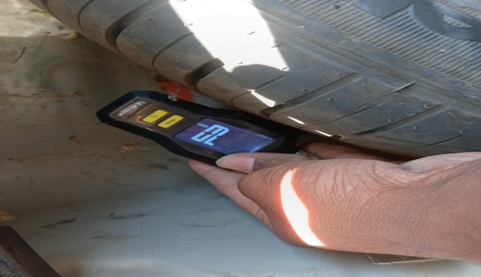 2017 Tata NEXON XZ PLUS DIESEL, Diesel, Manual, 1,29,956 km, tyre