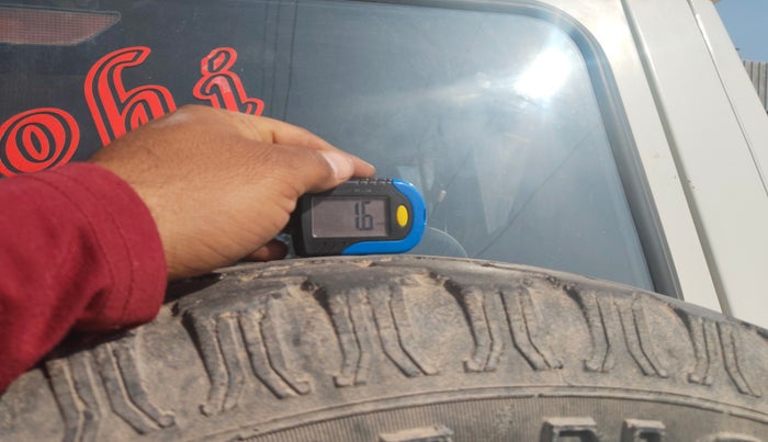 2012 Mahindra Bolero SLX BS-III, Diesel, Manual, 81,128 km, tyre