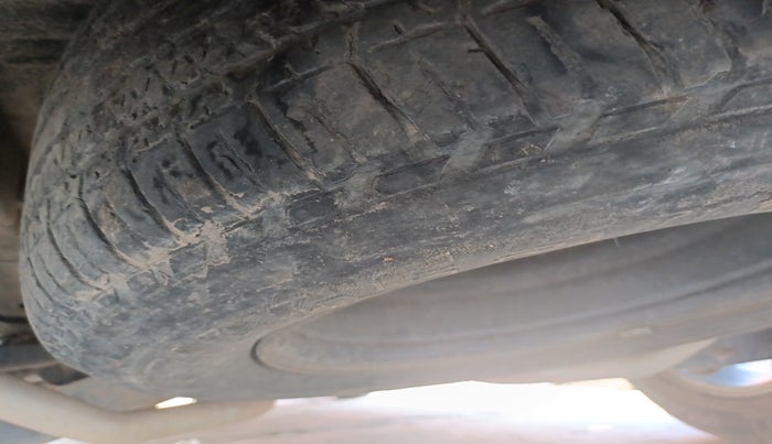2015 Mahindra XUV500 W8, Diesel, Manual, 81,700 km, tyre