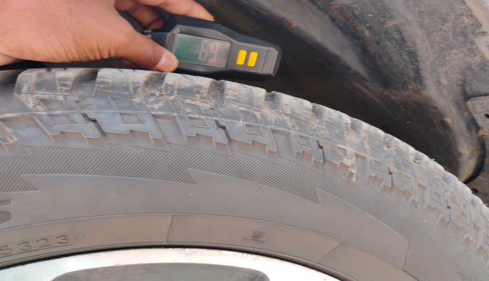 2016 Renault Duster 85 PS RXZ DIESEL, Diesel, Manual, 1,01,382 km, tyre