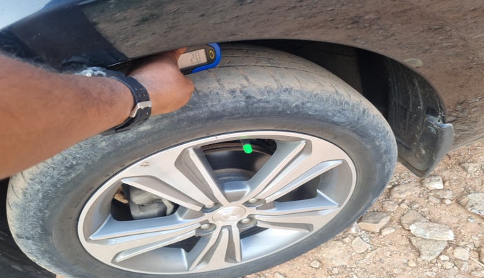 2019 Hyundai Verna 1.6 VTVT SX, Petrol, Manual, 36,865 km, tyre