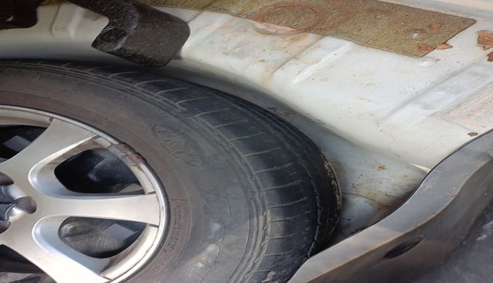 2010 Chevrolet Cruze LTZ AT, Diesel, Automatic, 60,707 km, tyre