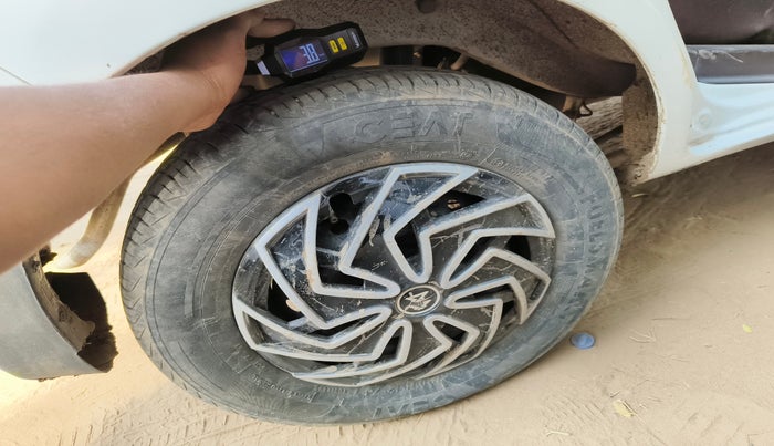 2021 Maruti Alto LXI, Petrol, Manual, 37,656 km, tyre