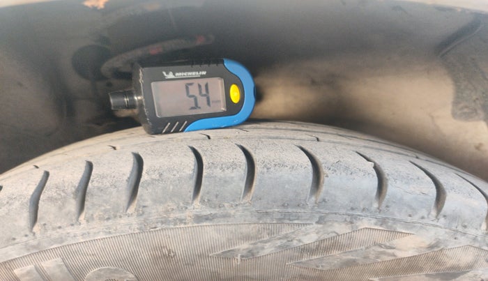 2014 Maruti Alto K10 VXI, Petrol, Manual, 1,75,003 km, tyre