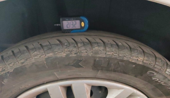 2022 Maruti Dzire VXI CNG, Petrol, Manual, 72,278 km, tyre