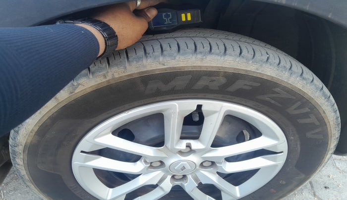 2021 Renault TRIBER RXL MT, Petrol, Manual, 15,390 km, tyre