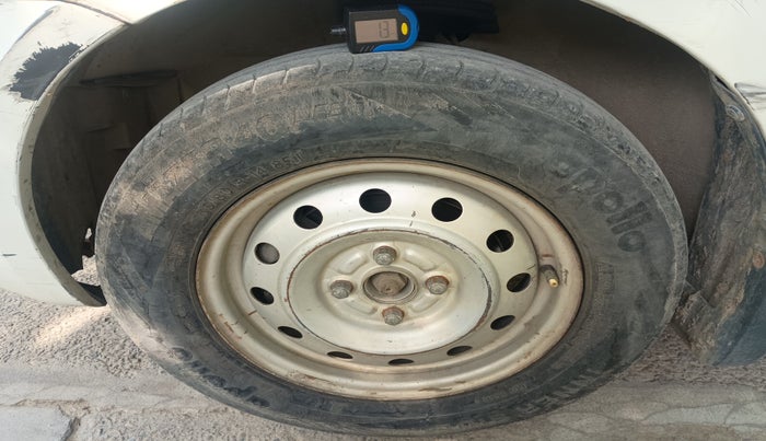 2010 Maruti Swift LDI, Diesel, Manual, 2,31,982 km, tyre