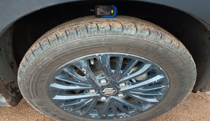 2021 Maruti XL6 ALPHA MT, Petrol, Manual, 76,438 km, tyre