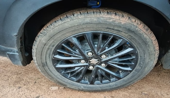 2021 Maruti XL6 ALPHA MT, Petrol, Manual, 76,438 km, tyre