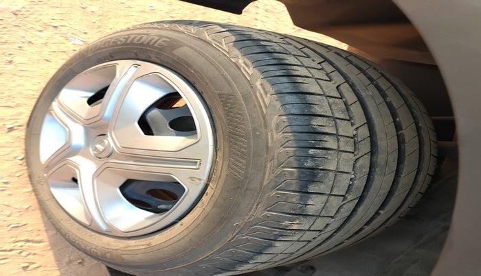 2021 Tata NEXON XZ PETROL, Petrol, Manual, 23,241 km, tyre