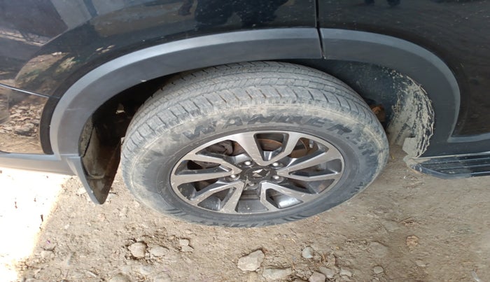 2022 Mahindra SCORPIO-N Z8 L PETROL AT 7 STR, Petrol, Automatic, 29,290 km, tyre