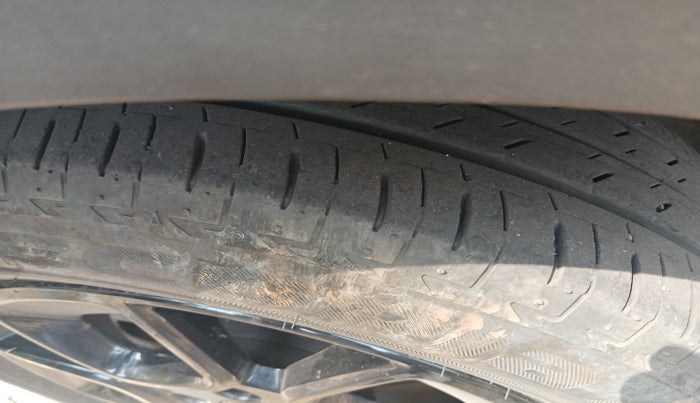 2022 Maruti IGNIS ZETA 1.2, Petrol, Manual, 21,851 km, tyre