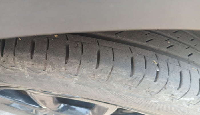 2022 Maruti IGNIS ZETA 1.2, Petrol, Manual, 21,851 km, tyre