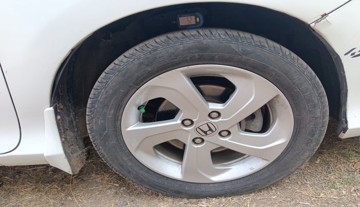 2015 Honda City 1.5L I-DTEC V, Diesel, Manual, 96,274 km, tyre