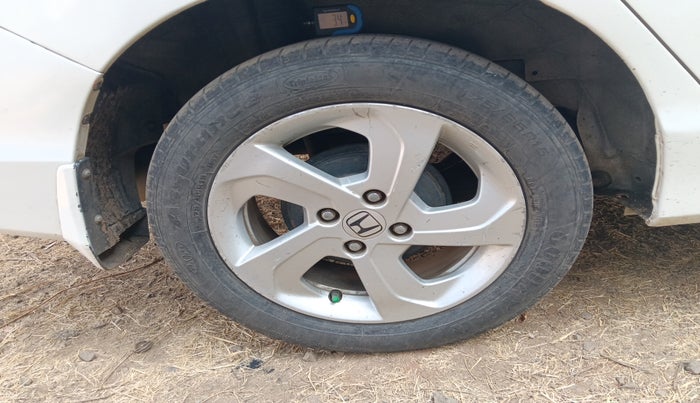 2015 Honda City 1.5L I-DTEC V, Diesel, Manual, 96,274 km, tyre