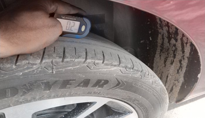 2023 Volkswagen VIRTUS TOPLINE TSI 1.0 MT, Petrol, Manual, 63,758 km, tyre