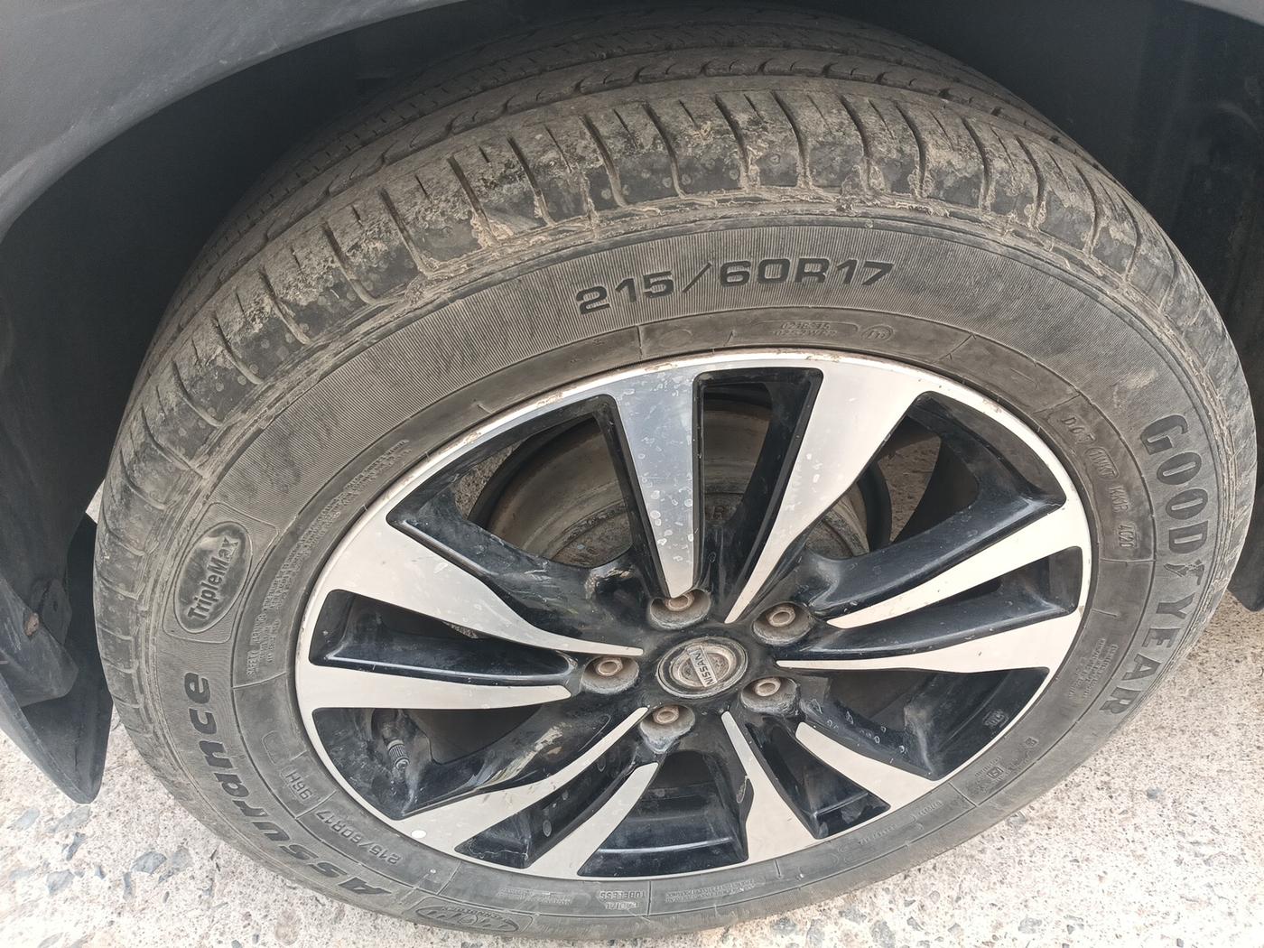 2019 Nissan Kicks XV PREMIUM DIESEL, Diesel, Manual, 61,400 km, tyre