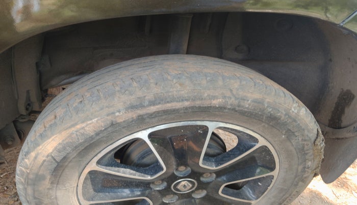 2018 Renault Duster RXS PETROL, Petrol, Manual, 51,379 km, tyre