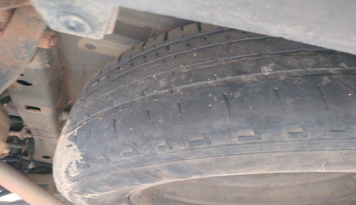 2018 Mahindra XUV500 W10, Diesel, Manual, 85,501 km, tyre