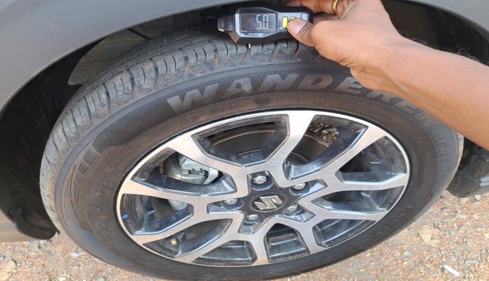 2024 Maruti XL6 ZETA CNG, Petrol, Manual, 5,041 km, tyre
