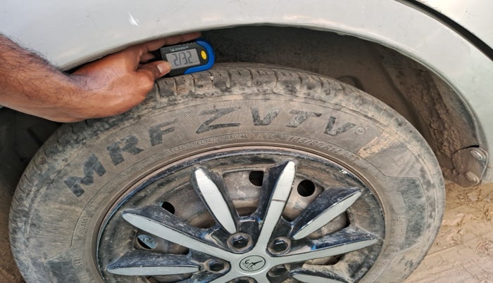 2016 Maruti Swift VXI, Petrol, Manual, 85,127 km, tyre