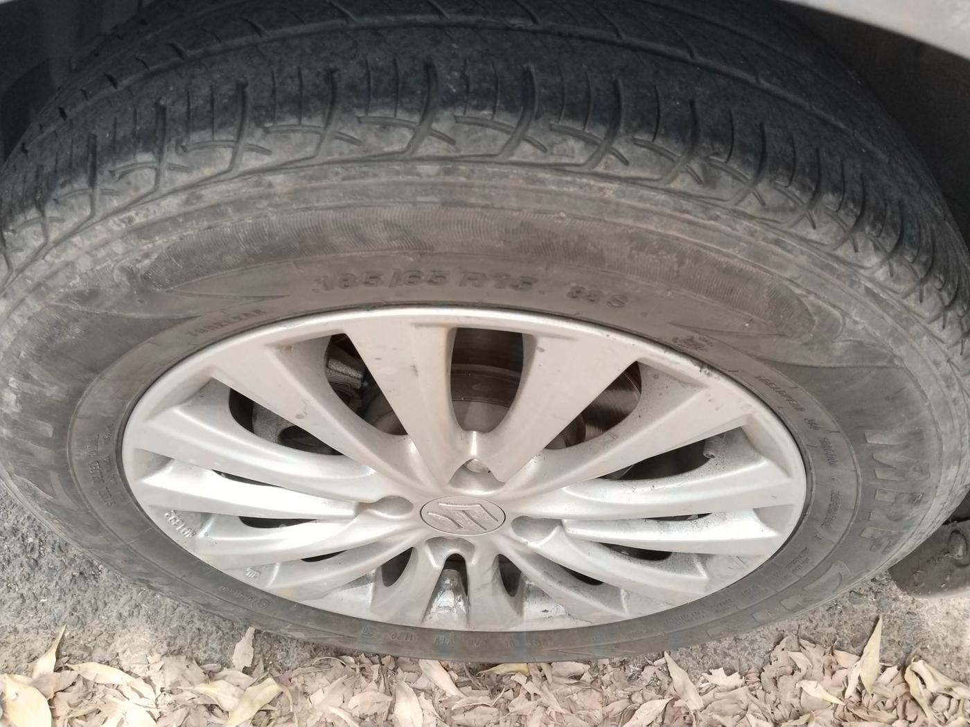 2020 Maruti Ciaz DELTA 1.5 SHVS MT PETROL, Petrol, Manual, 54,434 km, tyre