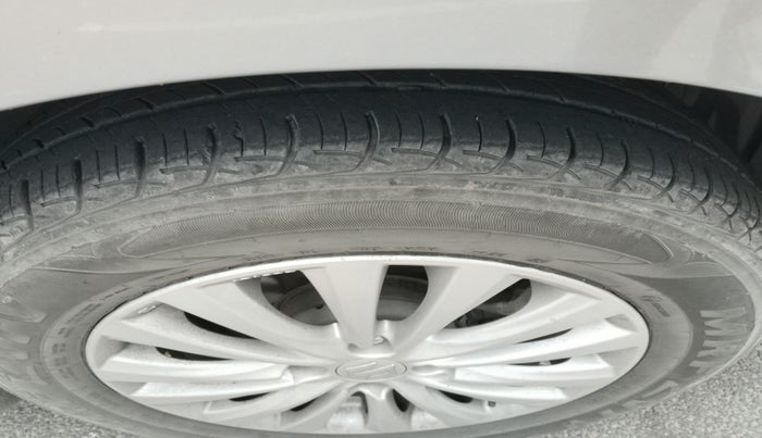 2020 Maruti Ciaz DELTA 1.5 SHVS MT PETROL, Petrol, Manual, 54,434 km, tyre