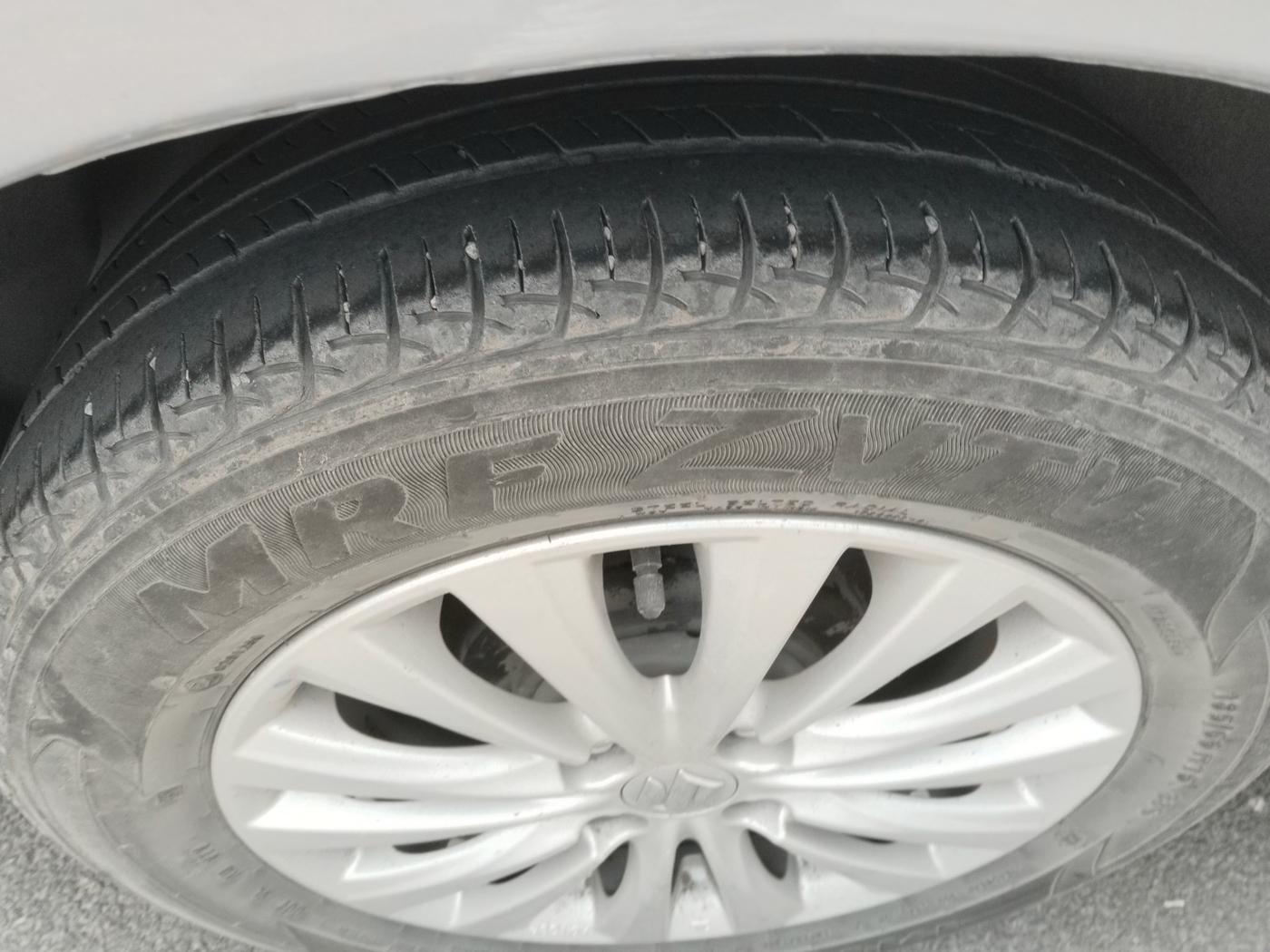 2020 Maruti Ciaz DELTA 1.5 SHVS MT PETROL, Petrol, Manual, 54,434 km, tyre