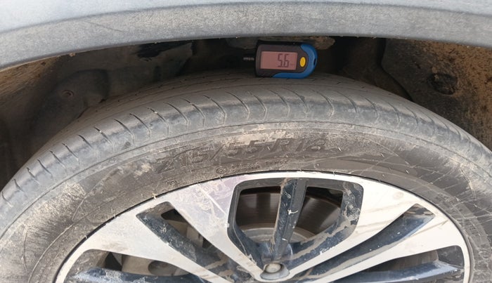 2022 MG HECTOR PLUS SELECT 2.0 DIESEL TURBO MT 7-STR, Diesel, Manual, 97,864 km, tyre