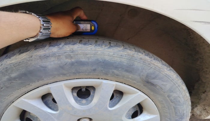 2011 Hyundai i20 MAGNA 1.2, Petrol, Manual, 53,039 km, tyre