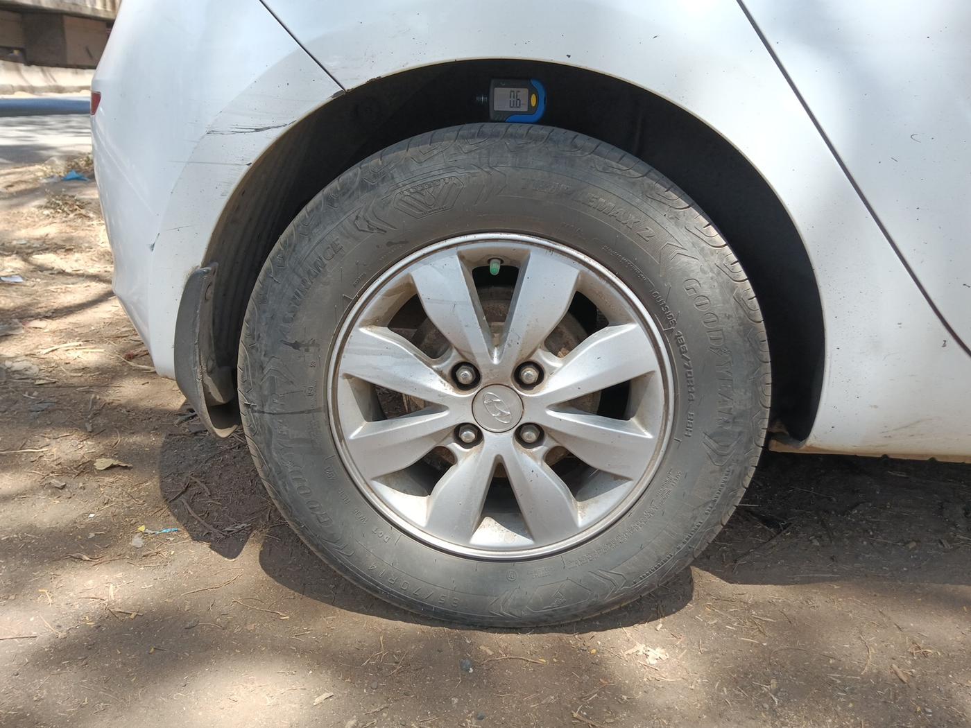 2013 Hyundai i20 SPORTZ 1.2, Petrol, Manual, 96,484 km, tyre