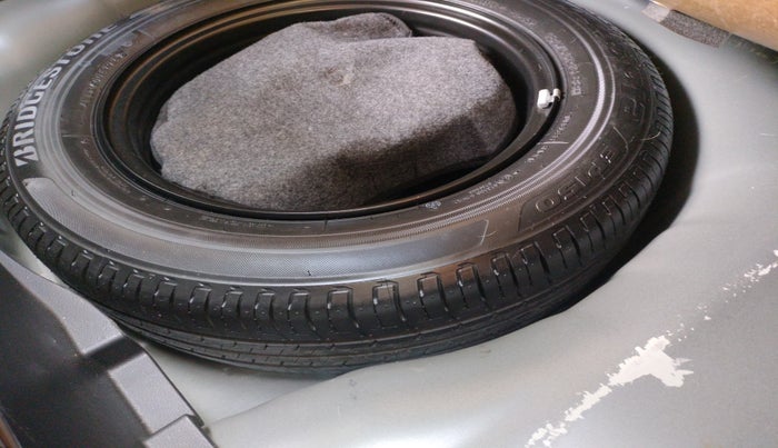 2023 Hyundai NEW I20 ASTA (O) 1.2 MT, Petrol, Manual, 16,260 km, tyre