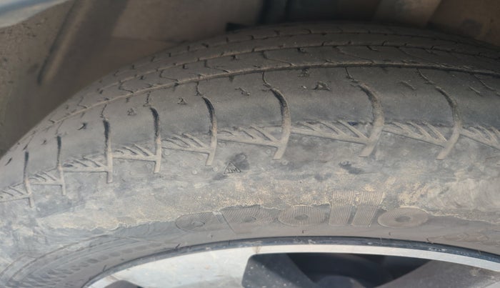 2019 Tata NEXON XZA PLUS DIESEL, Diesel, Automatic, 1,44,313 km, tyre