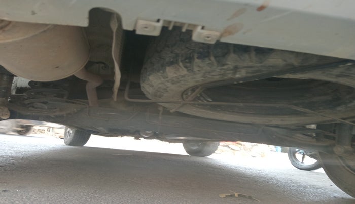 2014 Nissan Terrano XL (D), Diesel, Manual, 98,899 km, tyre