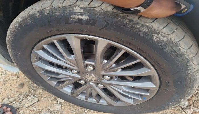 2019 Maruti Ertiga ZXI+ SHVS, Petrol, Manual, 50,916 km, tyre