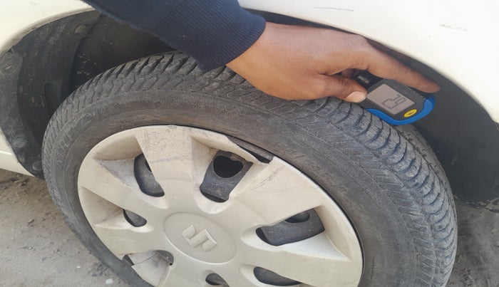 2012 Maruti Alto K10 VXI, Petrol, Manual, 24,694 km, tyre