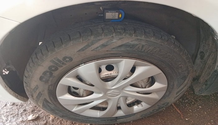 2017 Maruti Swift Dzire LXI, Petrol, Manual, 1,15,974 km, tyre