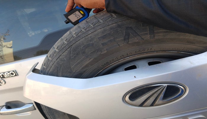 2021 Mahindra BOLERO NEO N 4, Diesel, Manual, 81,785 km, tyre