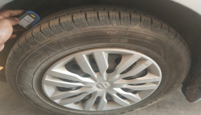 2018 Maruti Dzire VDI, Diesel, Manual, 69,319 km, tyre