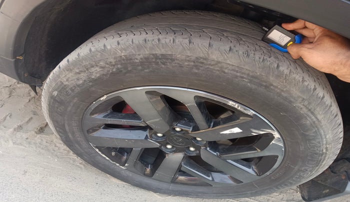 2023 Tata Safari XZA PLUS O RED DARK , Diesel, Automatic, 32,414 km, tyre