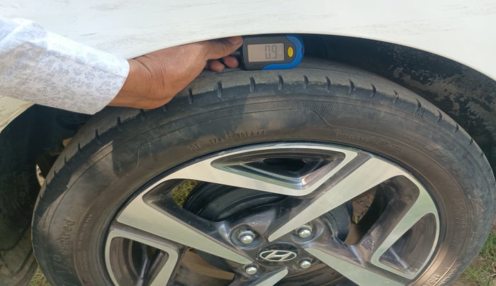 2022 Hyundai AURA SX 1.2 CNG, Petrol, Manual, 70,431 km, tyre