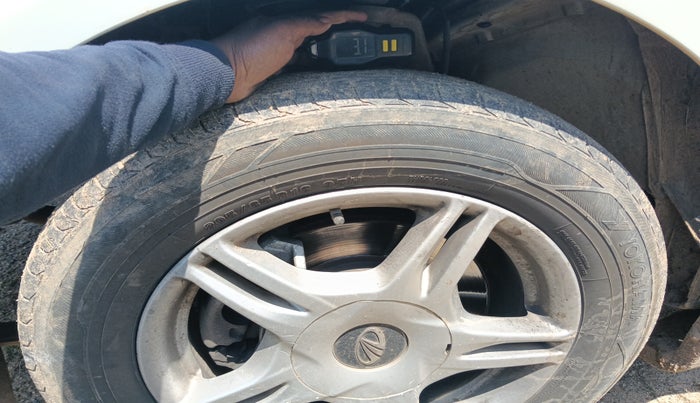 2019 Mahindra MARAZZO M6 8 STR, Diesel, Manual, 1,93,194 km, tyre