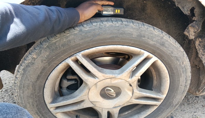 2019 Mahindra MARAZZO M6 8 STR, Diesel, Manual, 1,93,194 km, tyre